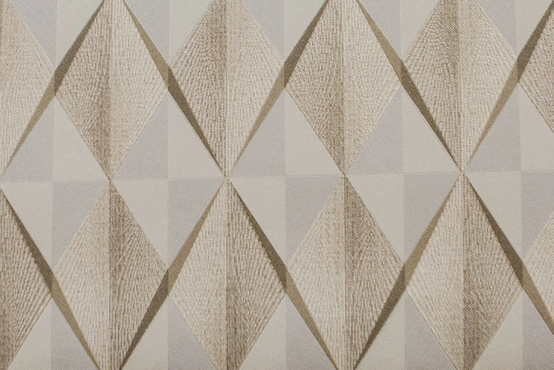 Should I Remove Old Wallpaper Or Paint Over It? Wallpaper Decorator Northampton 