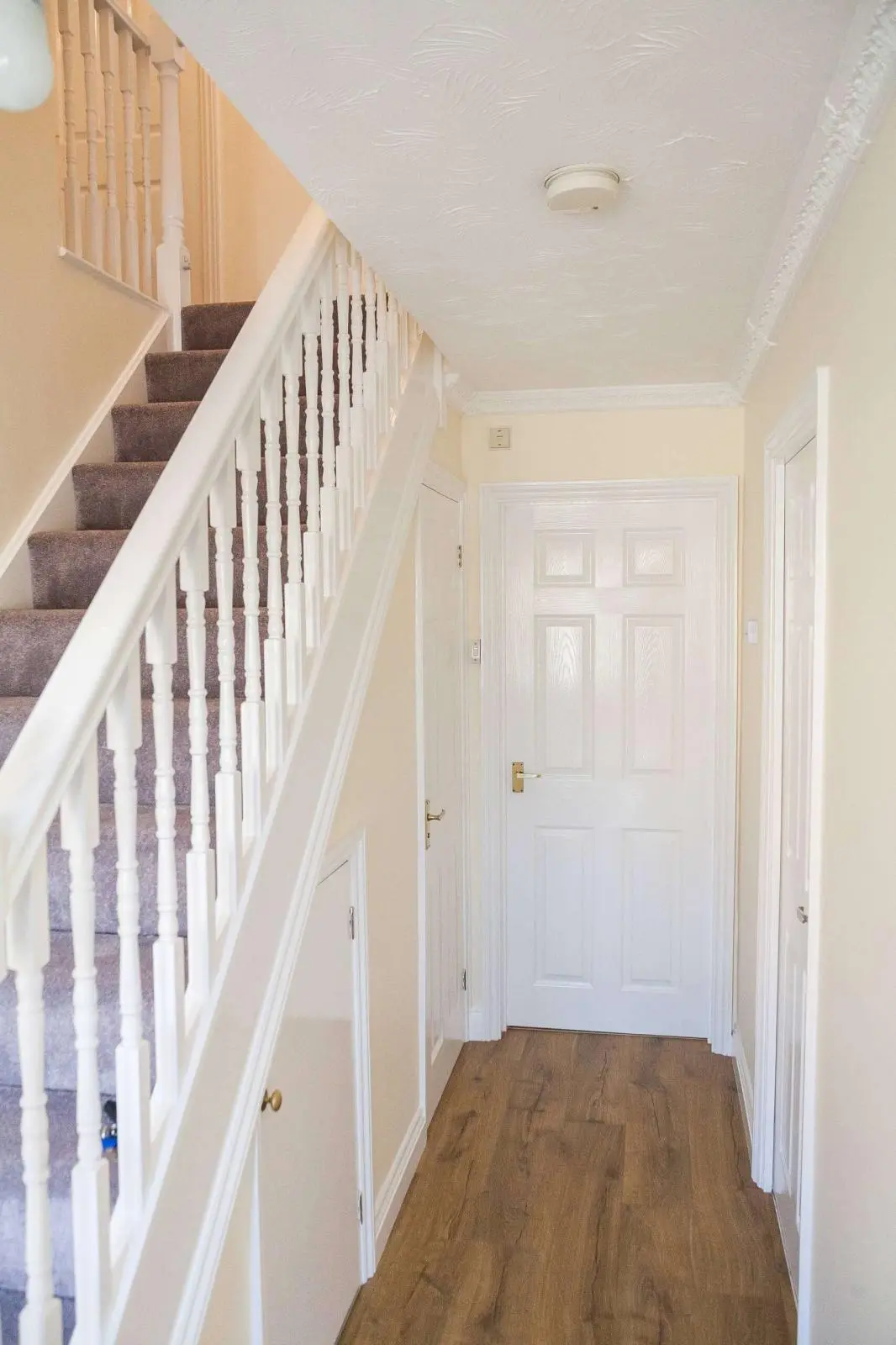 Finished decorated hallway and staircase