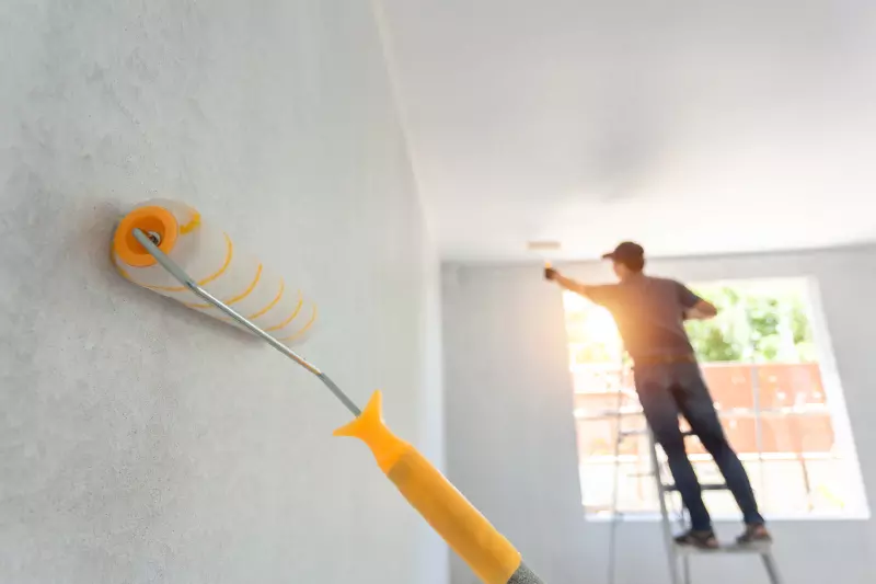 PROFESSIONAL Painting and DECORATING TIPS
