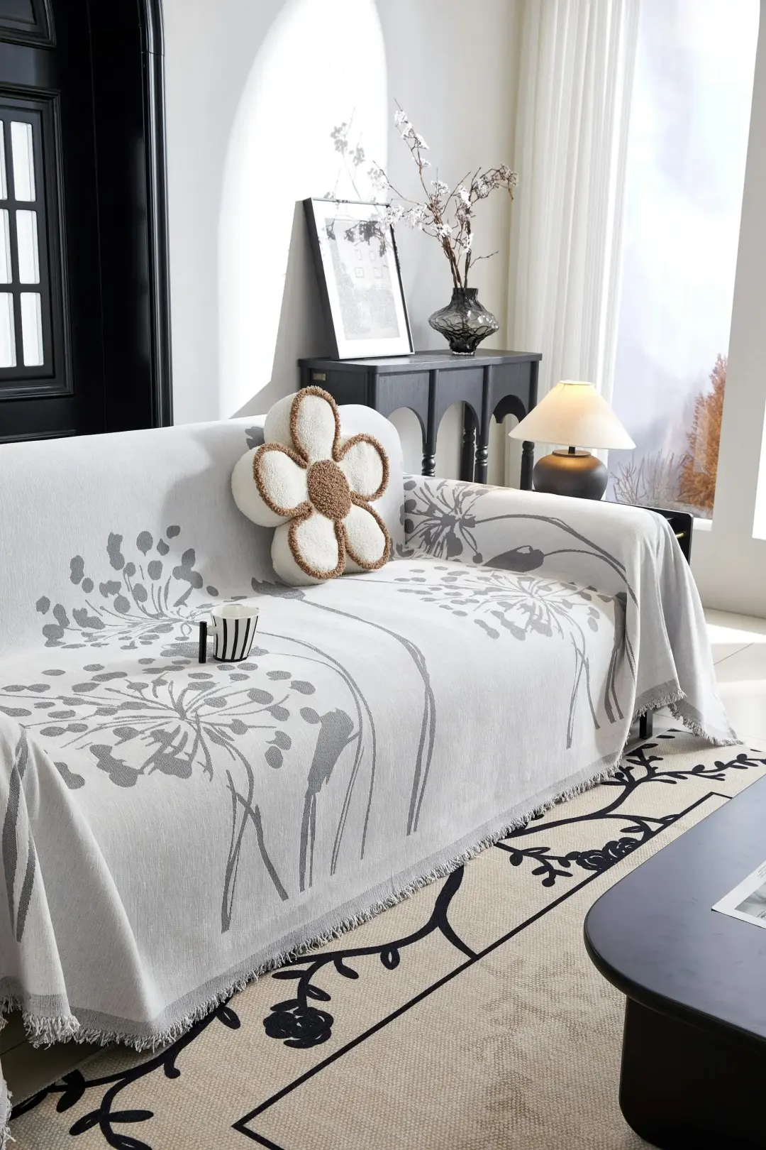 Cushions and Throws On Sofas