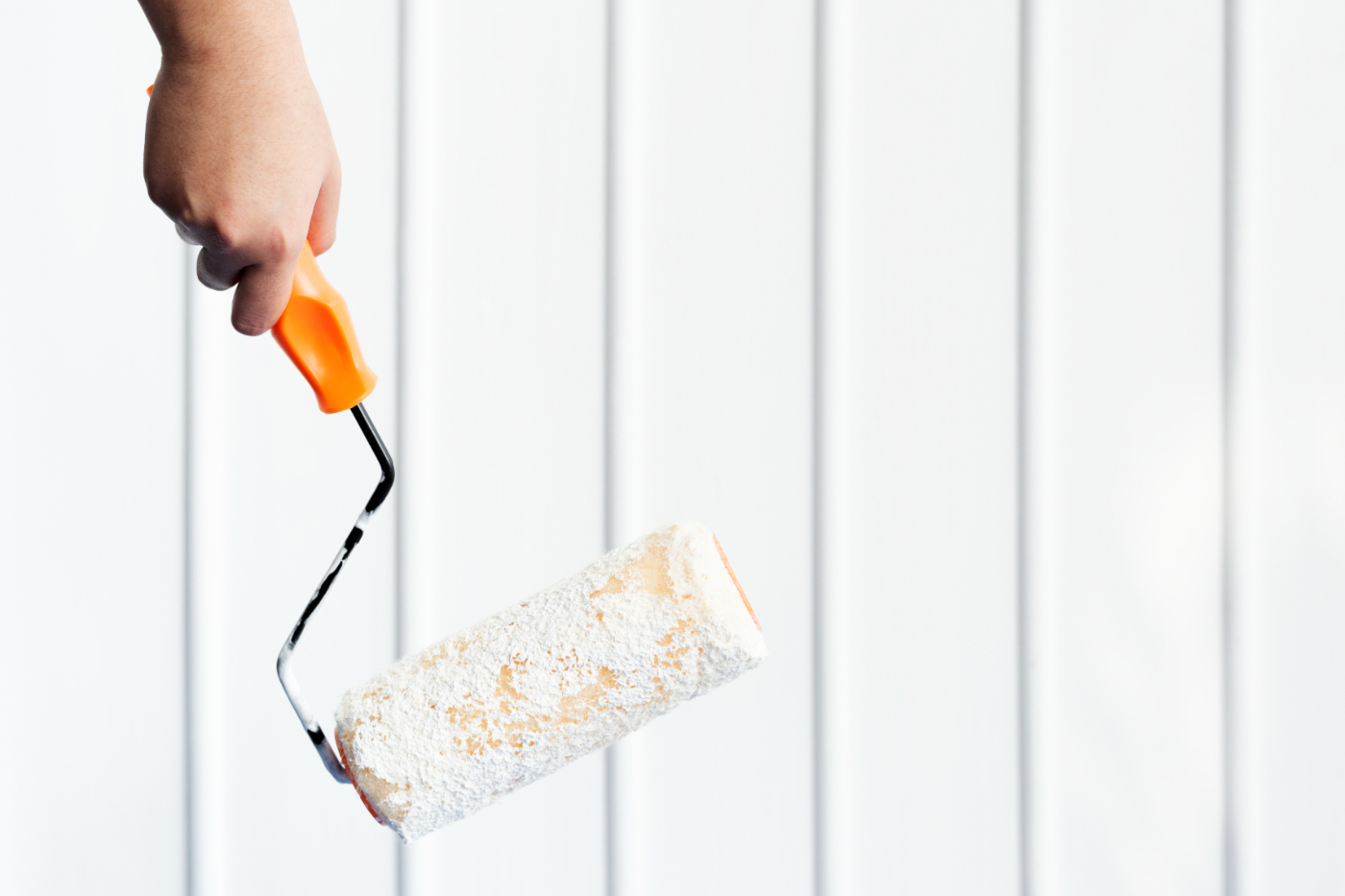 HOW LONG DOES IT TAKE TO PAINT A HOUSE EXTERIOR?